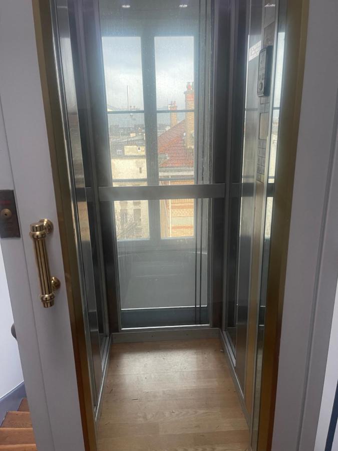 Paris Centre Dernier Etage Vue Ascenseur 아파트 외부 사진