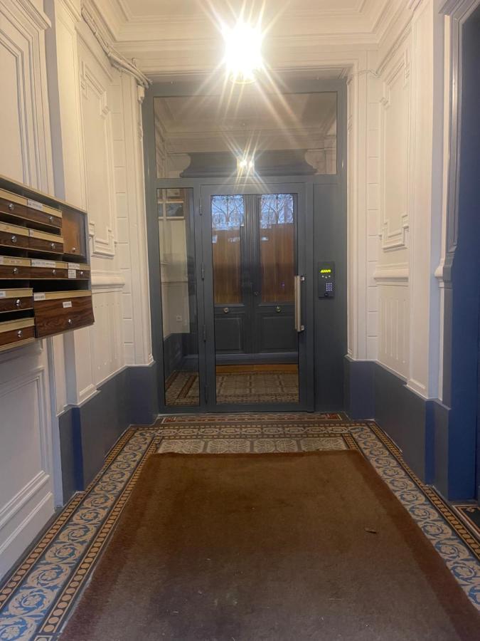 Paris Centre Dernier Etage Vue Ascenseur 아파트 외부 사진