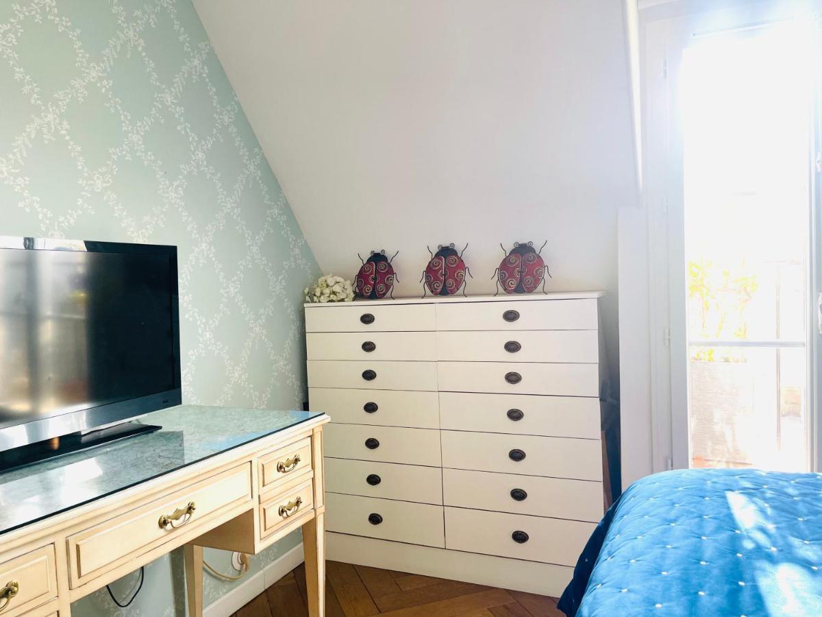 Paris Centre Dernier Etage Vue Ascenseur 아파트 외부 사진
