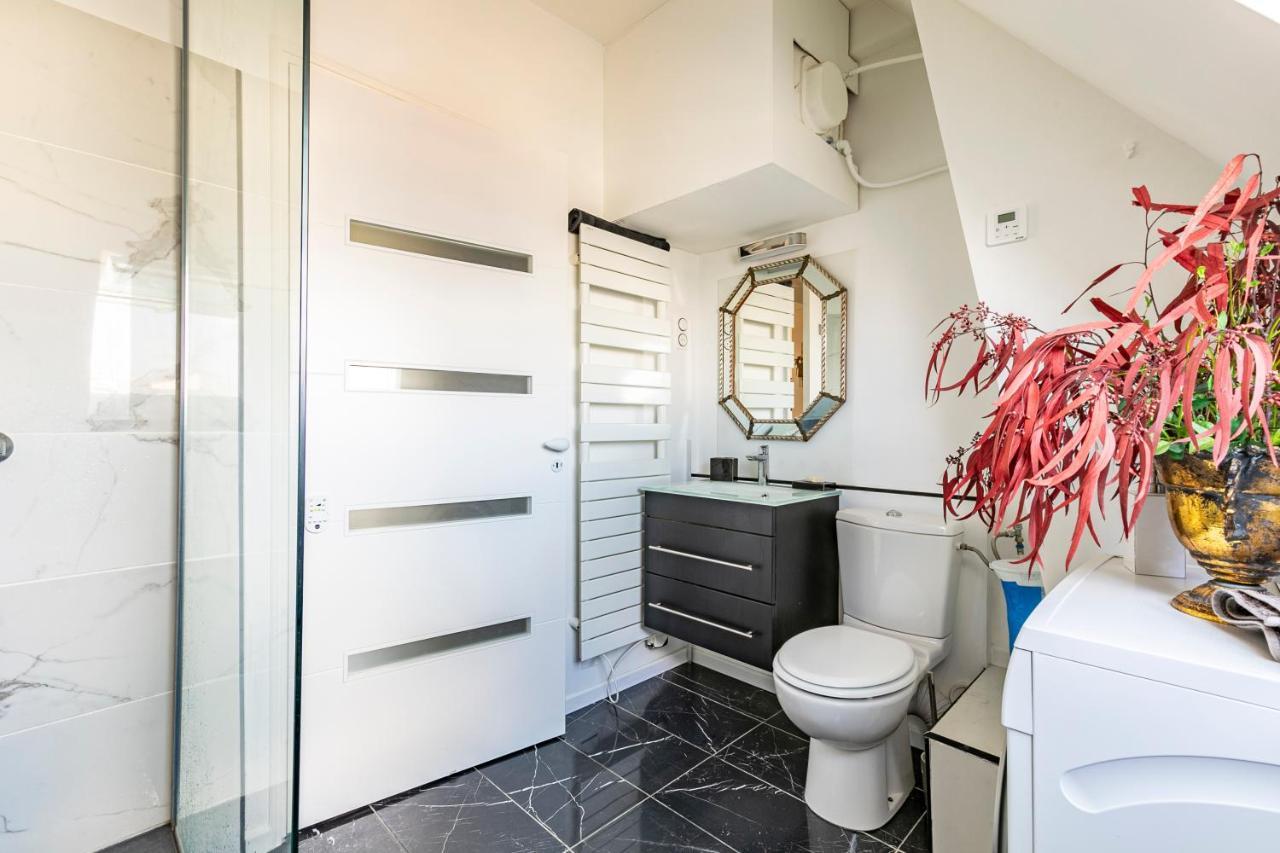 Paris Centre Dernier Etage Vue Ascenseur 아파트 외부 사진