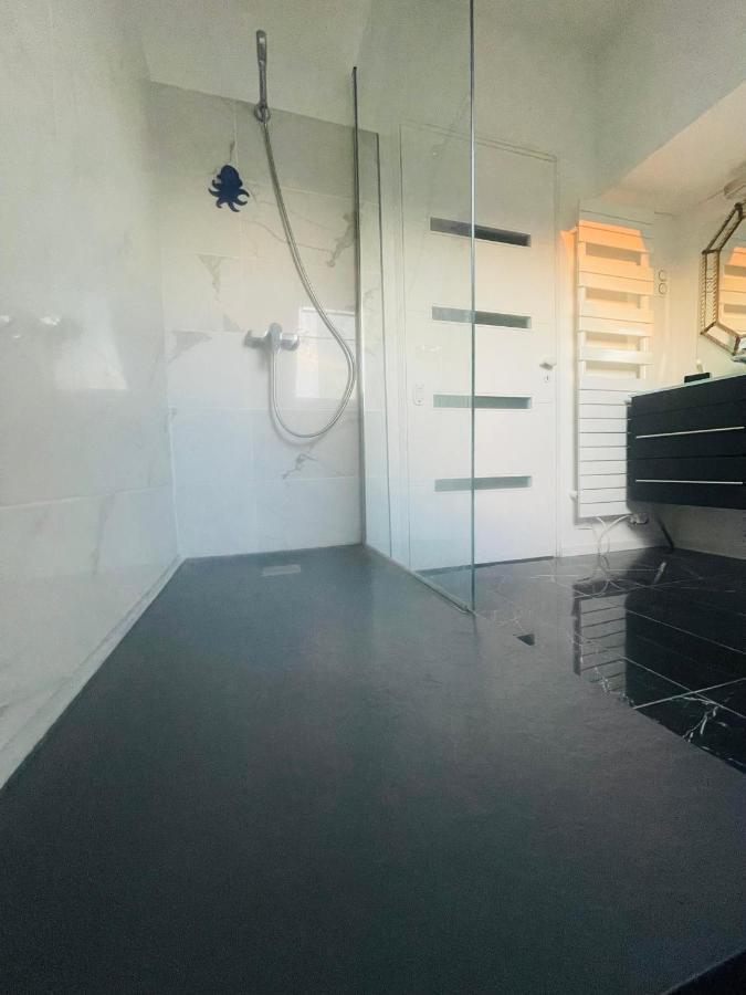 Paris Centre Dernier Etage Vue Ascenseur 아파트 외부 사진